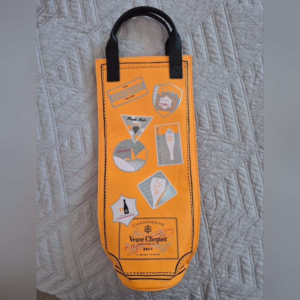 Veuve Clicquot 750 ML Insulated Champagne Bag